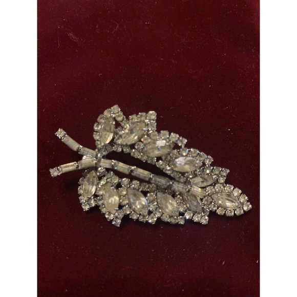 Vintage Clear Stone Sparkling WEISS BROOCH - Picture 14 of 16